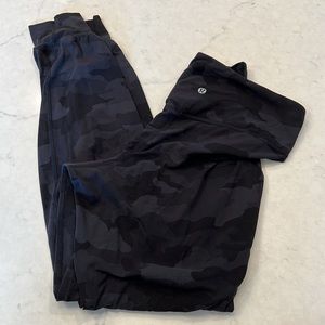 Lululemon align joggers size 6